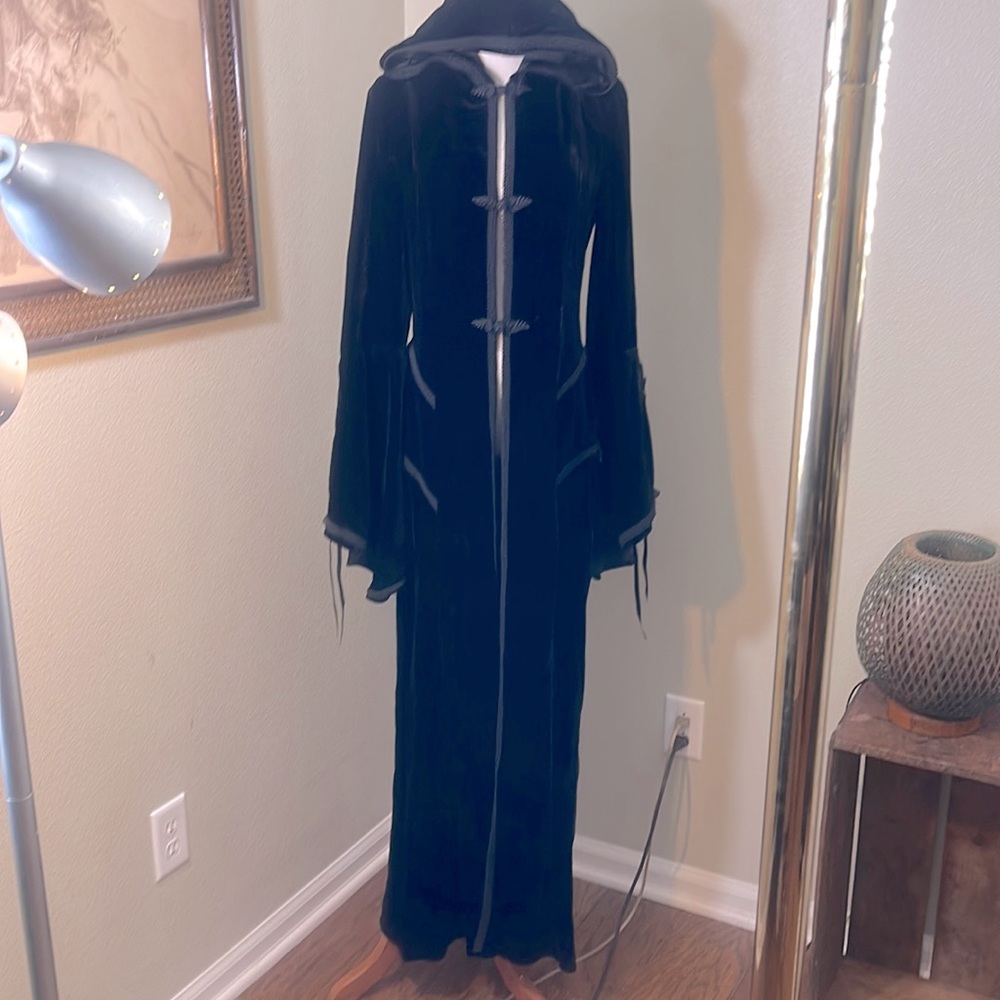 NWOT LIP SERVICE velvet cloak